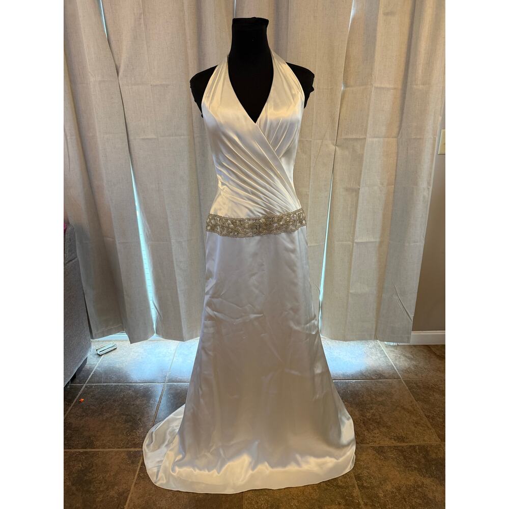 Beautiful Drop Waist Bridal Wedding Dress Size 6 NWT
